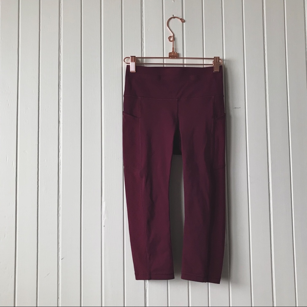 LULU LEMON cropped leggings
